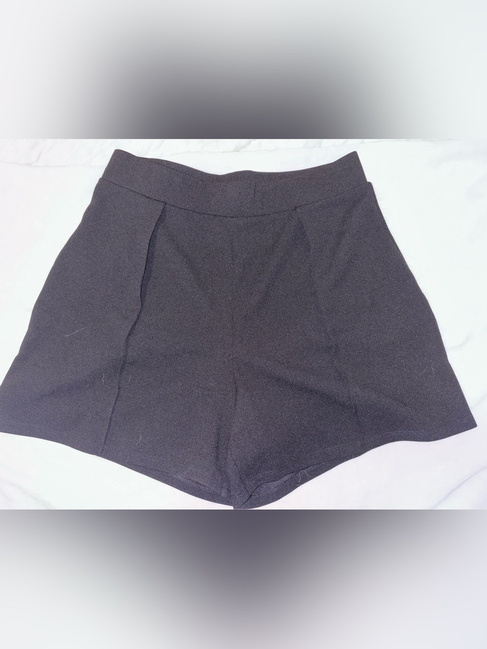 H& M Women's Black High-Rise Fancy Shorts